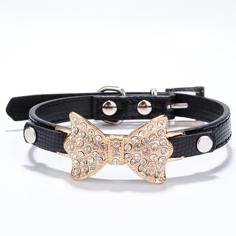 Collier Chic pour Chien et Chat avec Nœud Brillant – Le Look Parfait pour Votre Compagnon 🐶✨